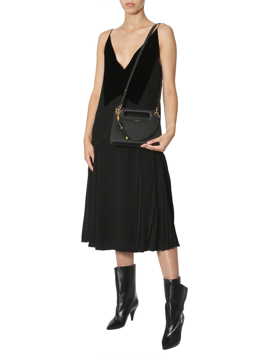 SLEEVELESS DRESS