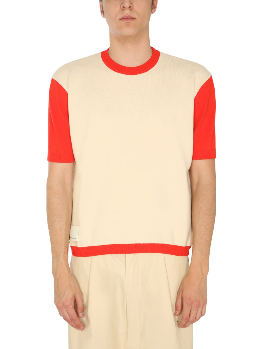 T-SHIRT WITH CONTRASTING PROFILES
