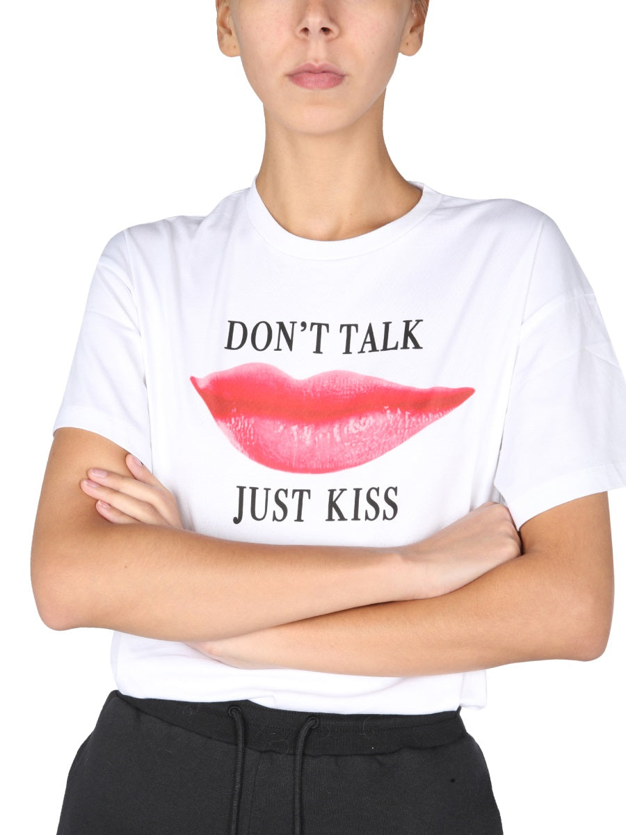 "JUST KISS" T-SHIRT