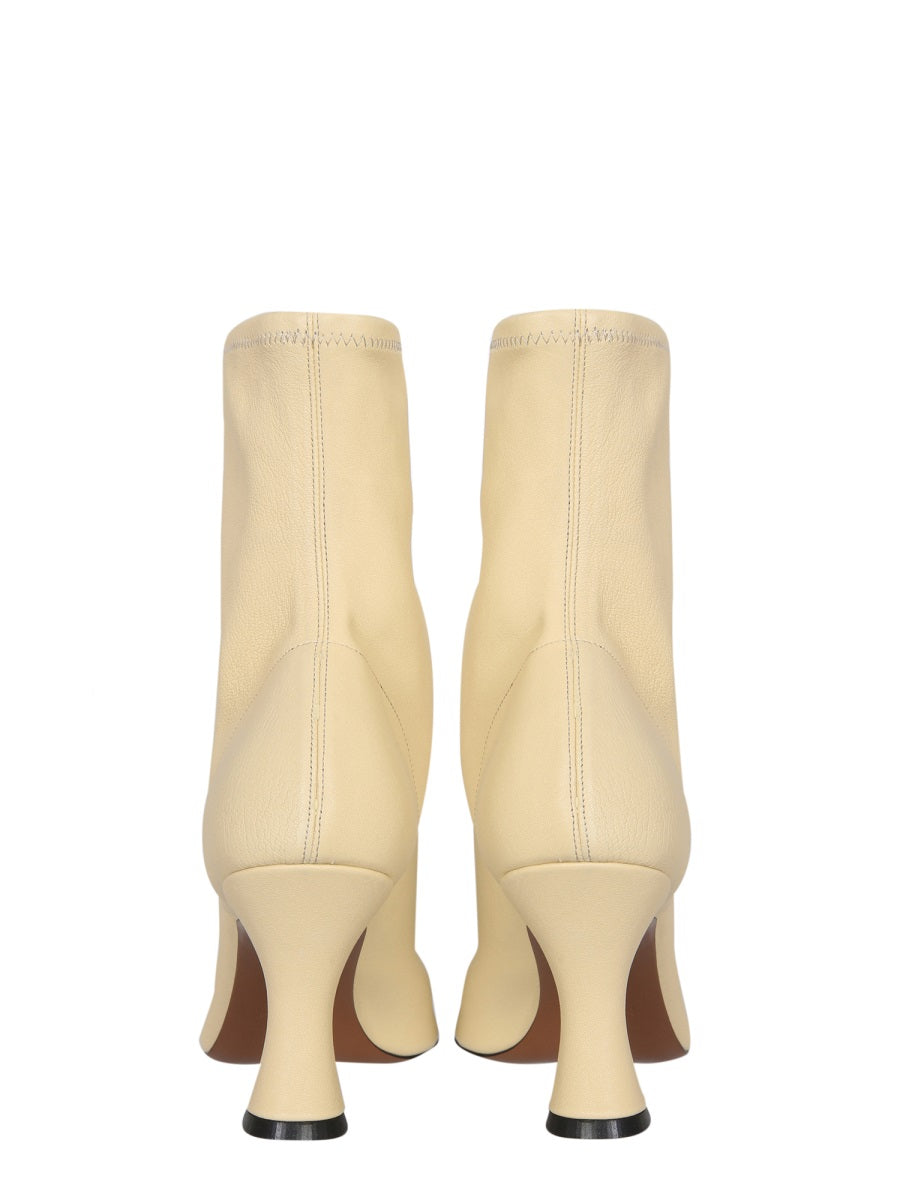RAN BOOTS