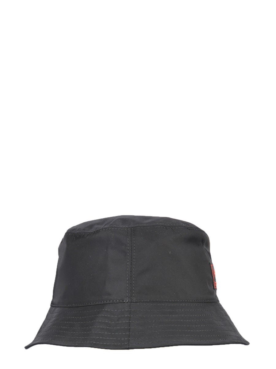 REVERSIBLE BUCKET HAT