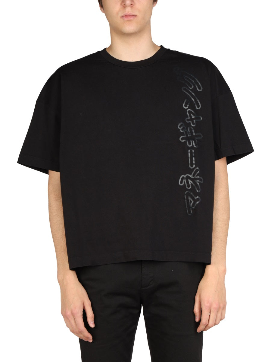 OVERSIZED FIT T-SHIRT