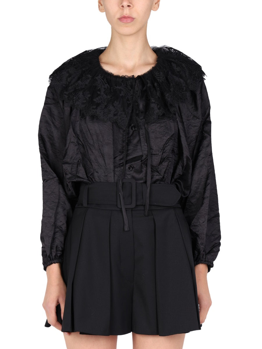 EMBROIDERY BLOUSE