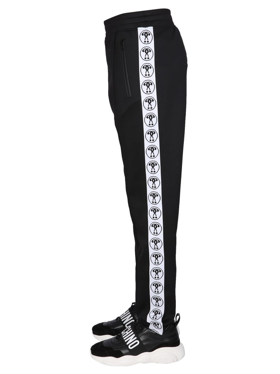 JOGGING PANTS