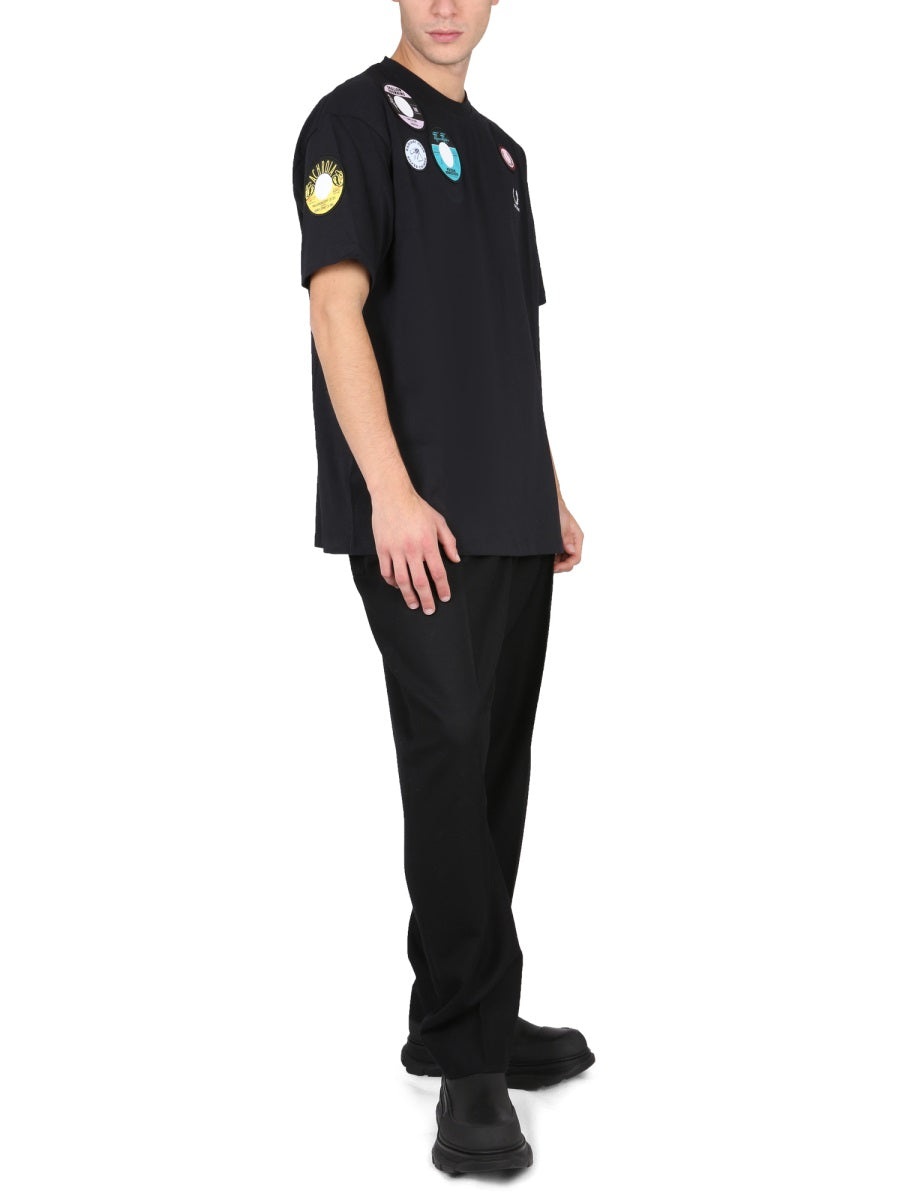 OVERSIZED T-SHIRT WITH PATCH