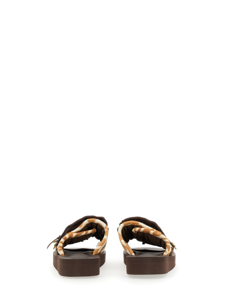 SLIPPER WITH BANGS