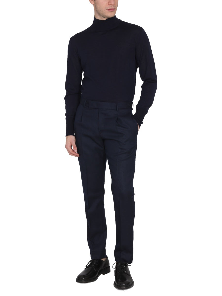 TURTLENECK SHIRT