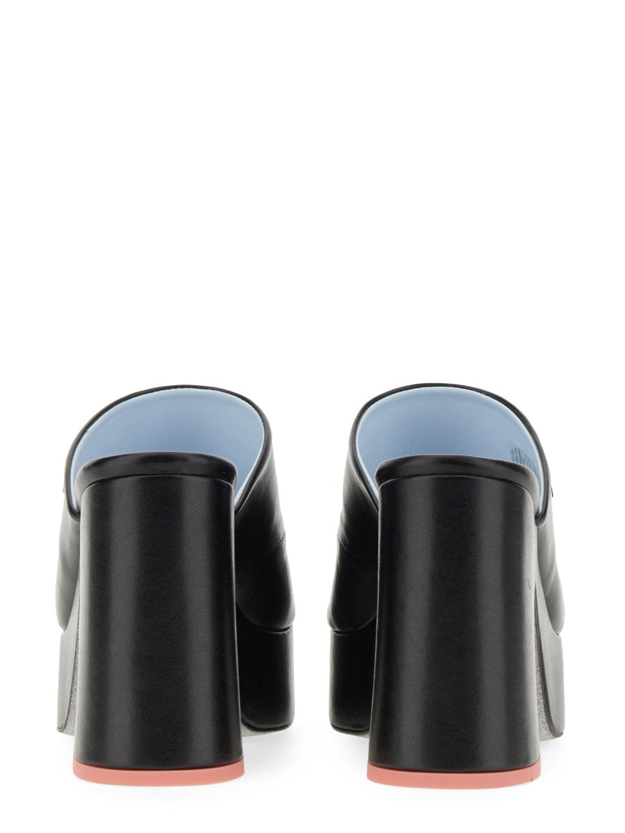 EYELIKE SANDAL