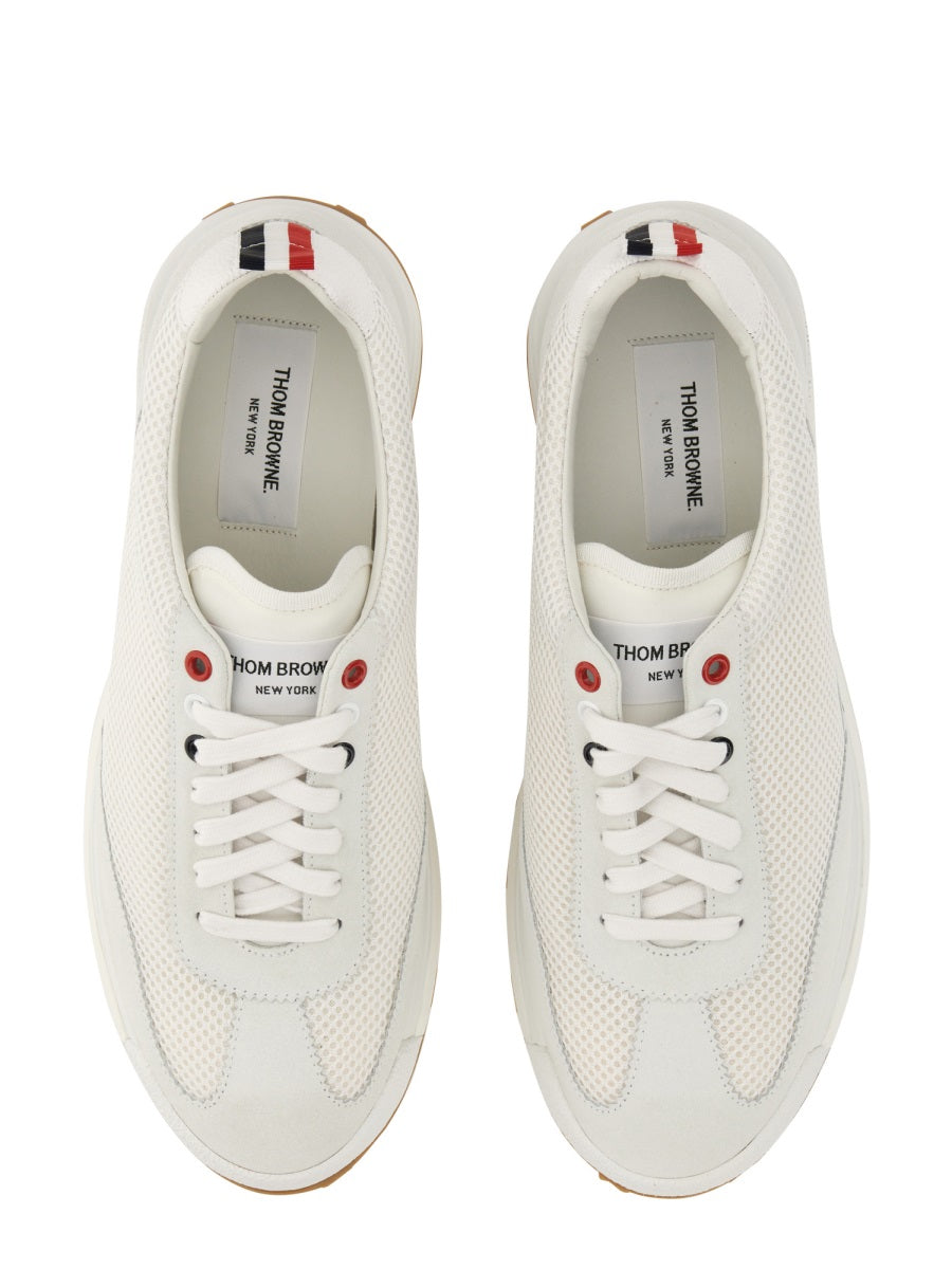TECH RUNNER SNEAKER
