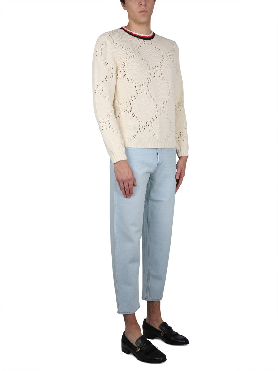 CLOSE-FITTING DENIM PANTS
