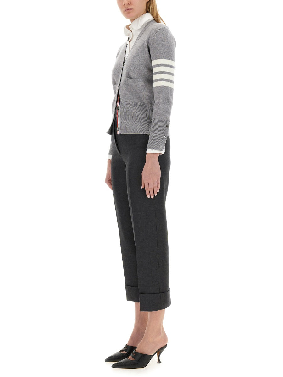 V-NECK CARDIGAN