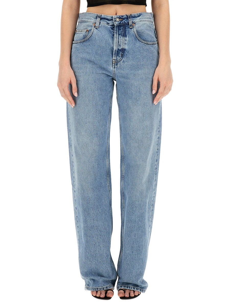 JEANS IN DENIM