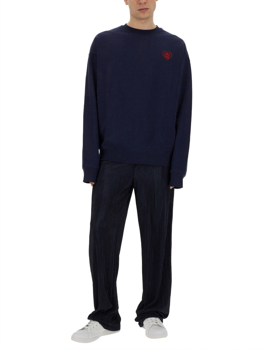 SWEATSHIRT WITH HEART EMBROIDERY