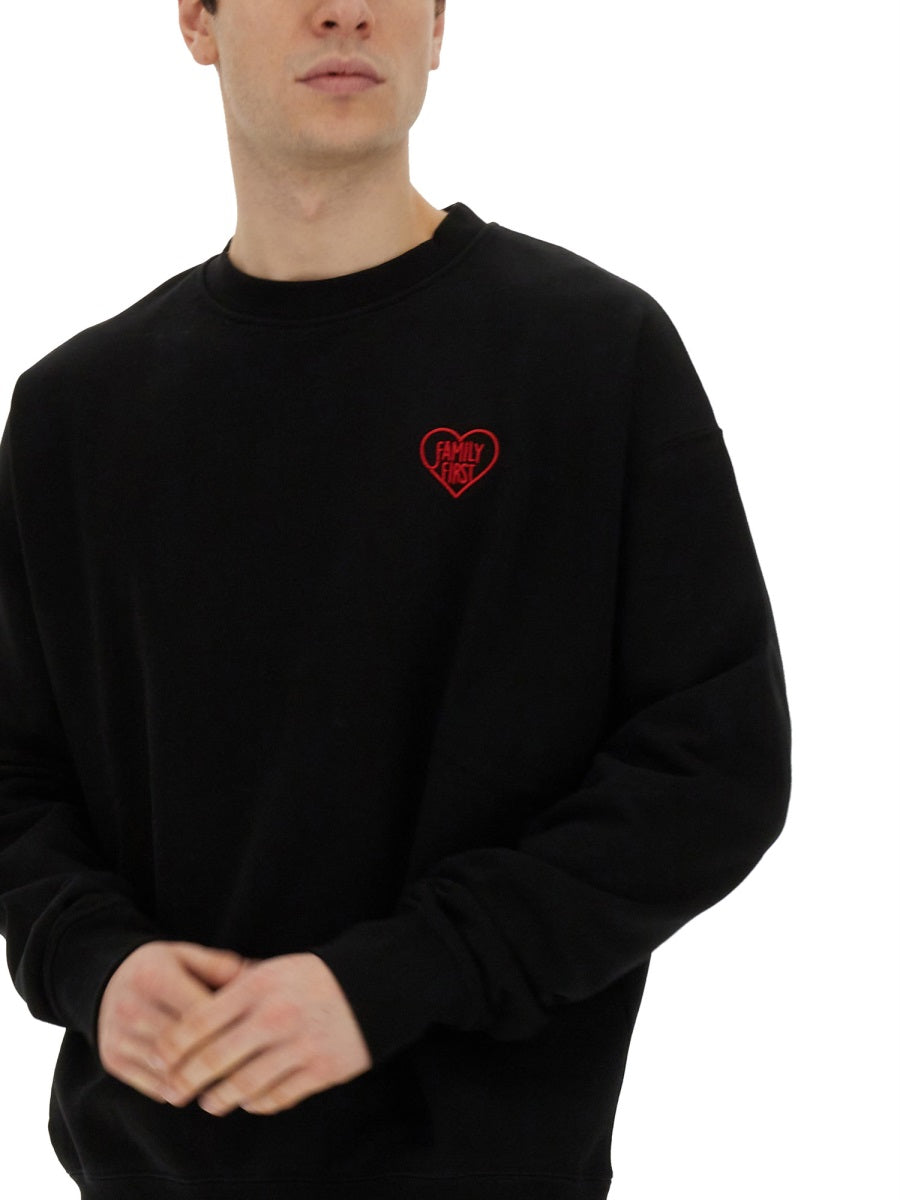 SWEATSHIRT WITH HEART EMBROIDERY