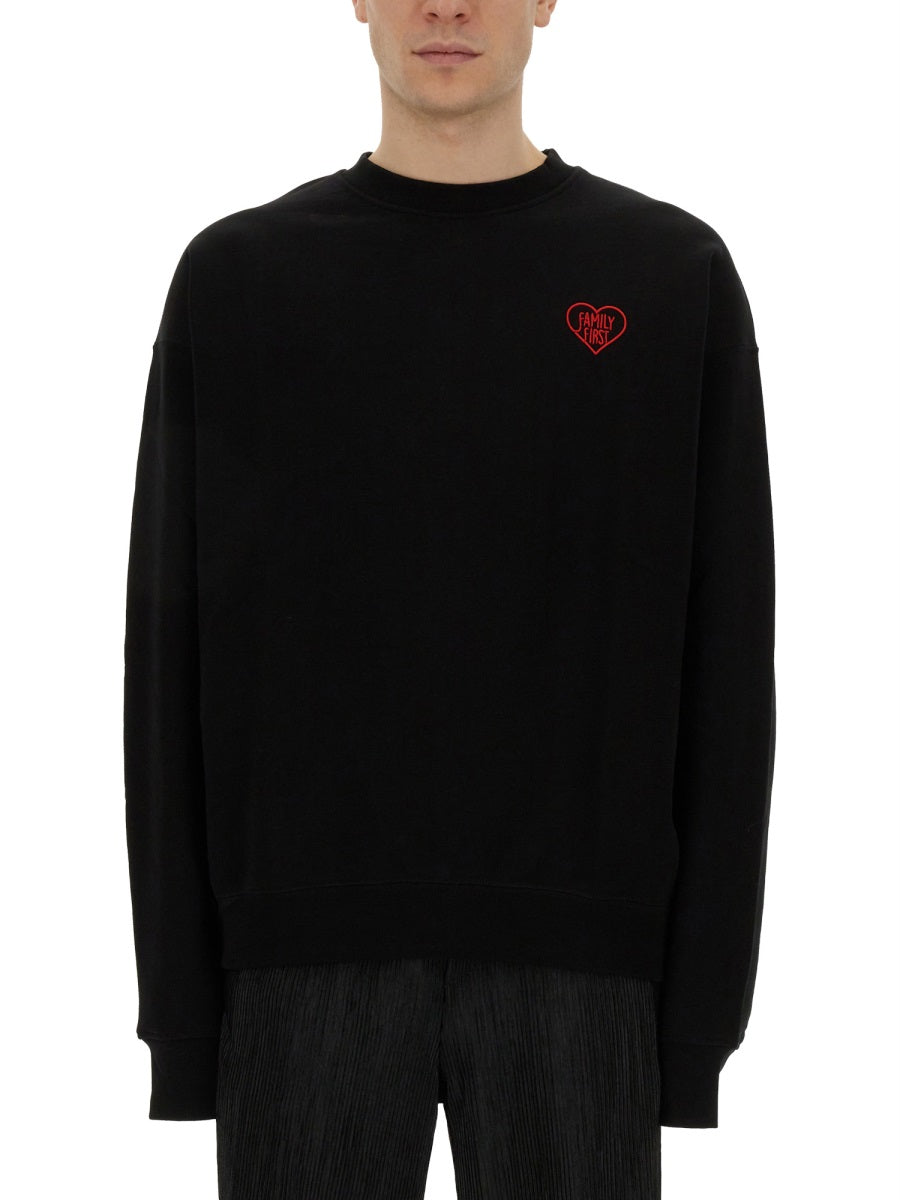 SWEATSHIRT WITH HEART EMBROIDERY