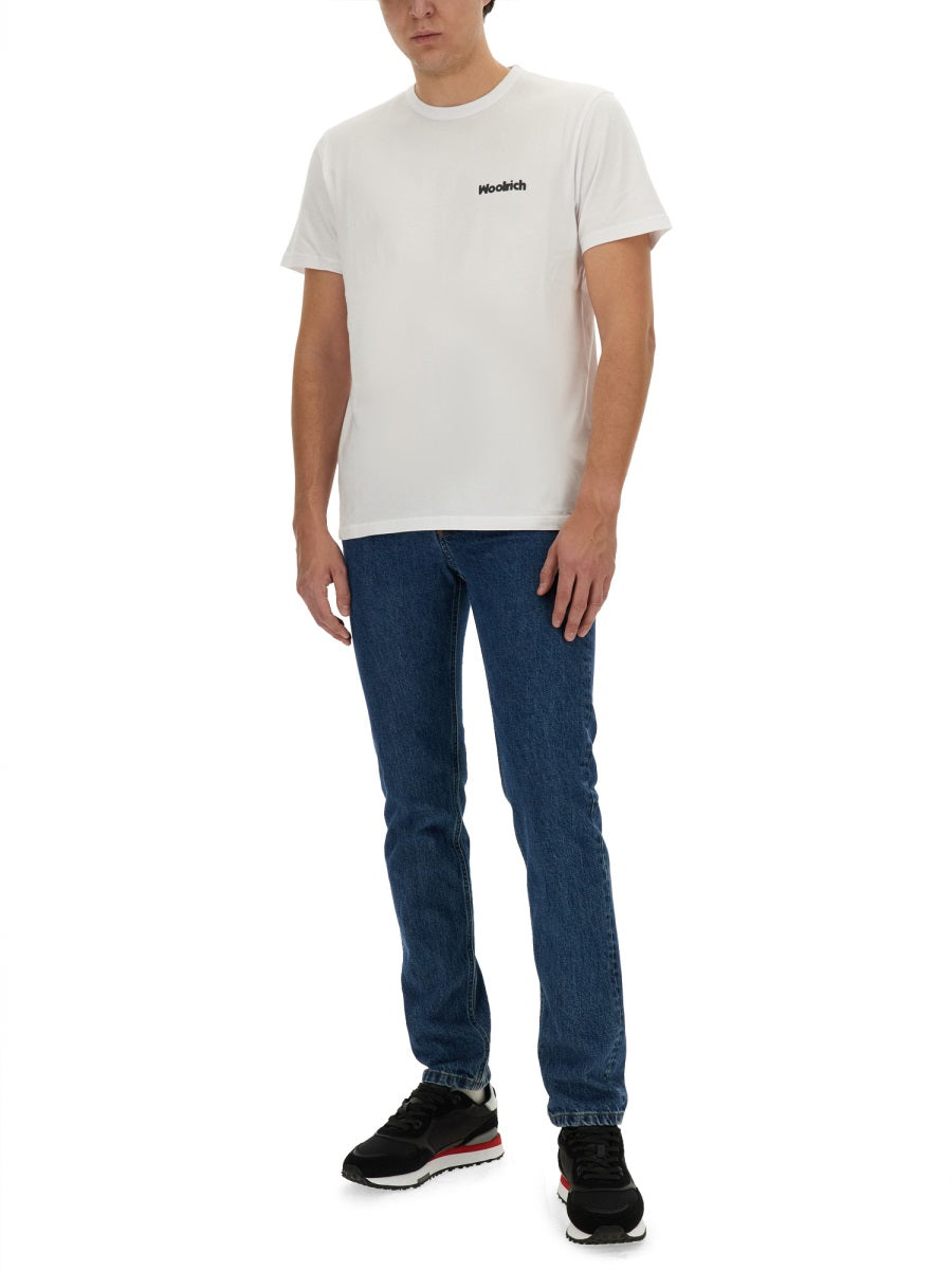 T-SHIRT WITH LOGO