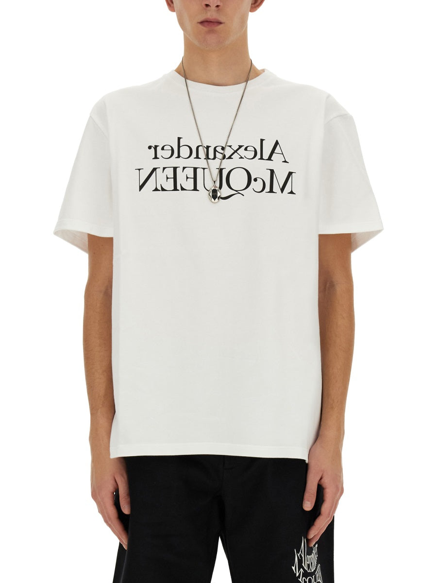 T-SHIRT WITH LOGO