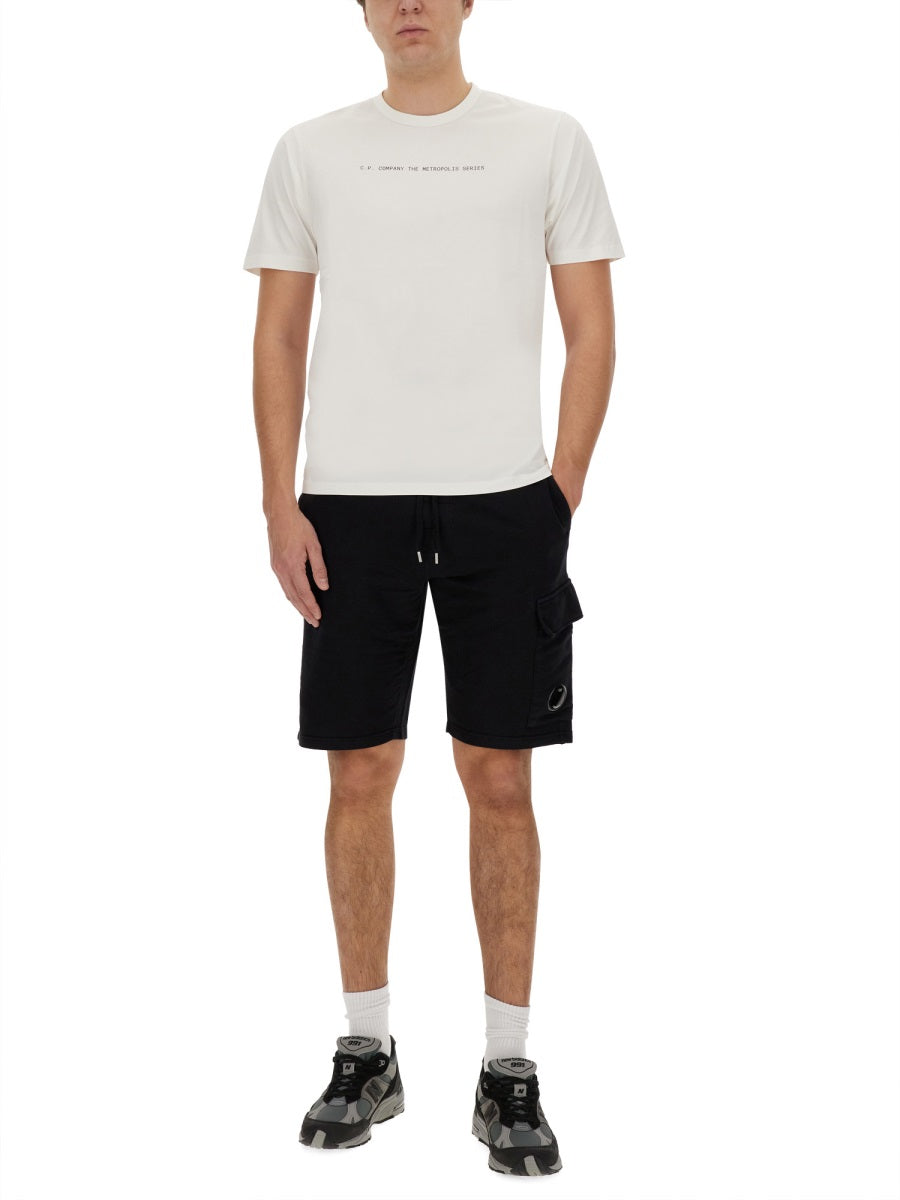 T-SHIRT WITH LOGO