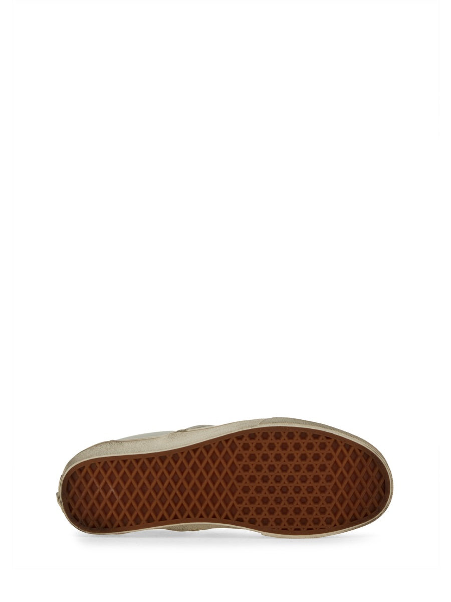 SLIP-ON SNEAKER