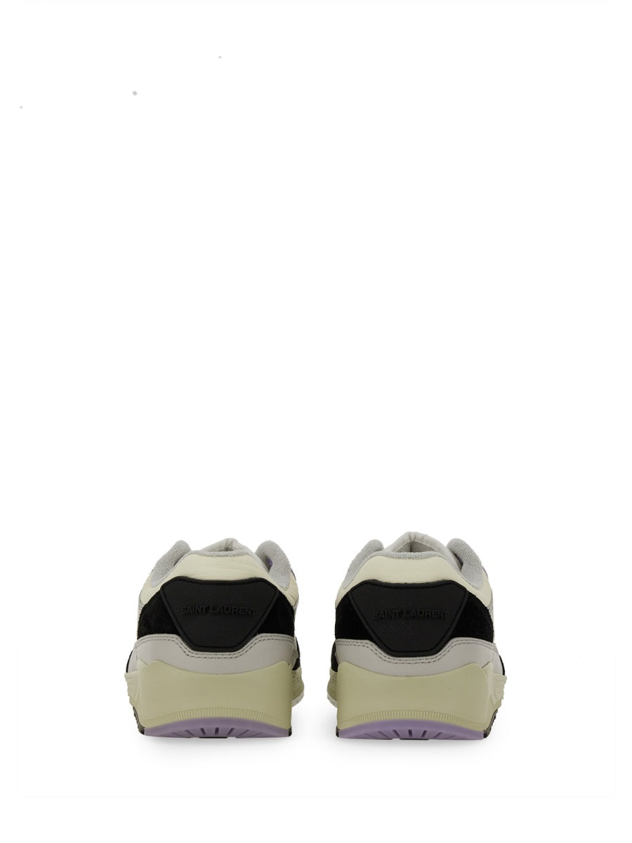SNEAKERS BUMP