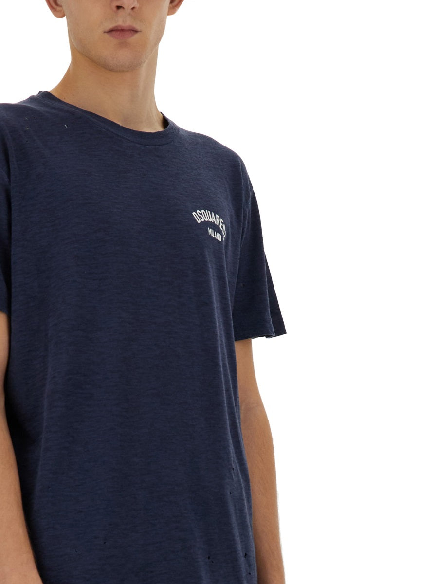 T-SHIRT WITH LOGO