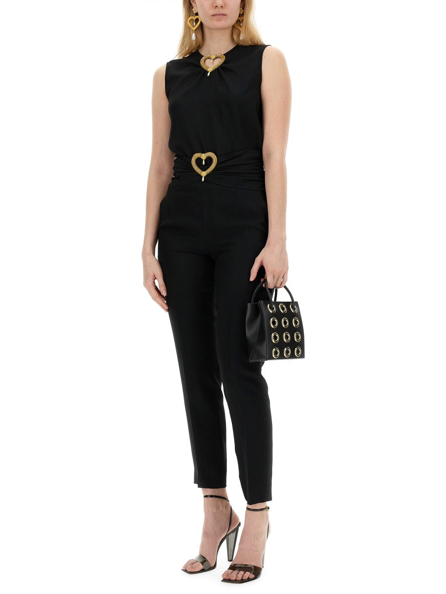PANTS WITH HEART APPLICATION
