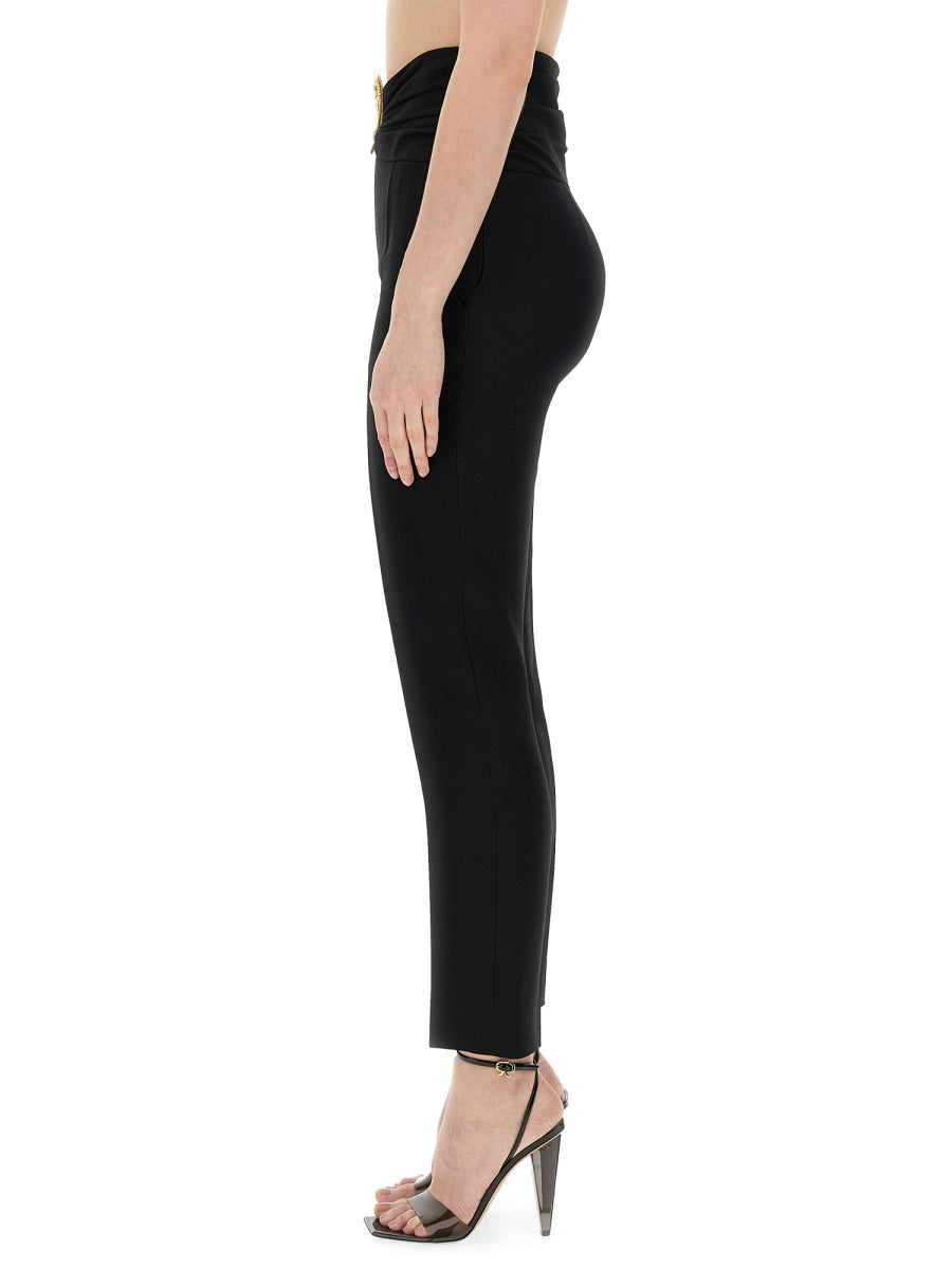 PANTS WITH HEART APPLICATION
