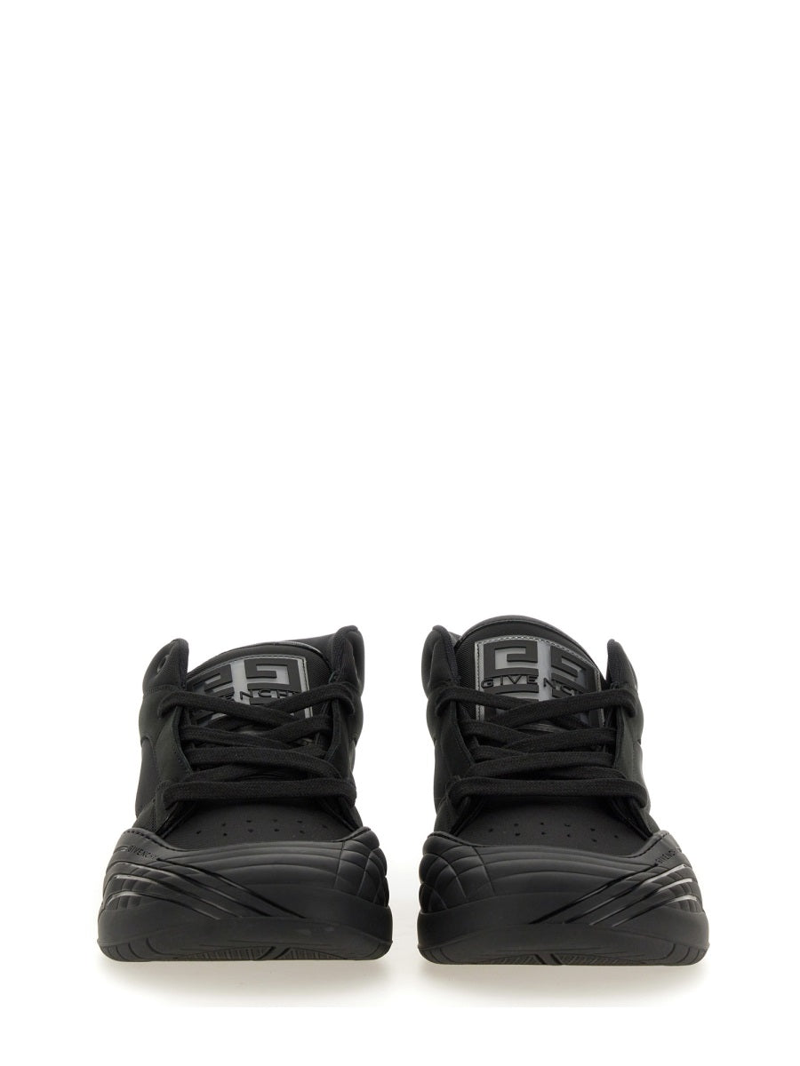SKATE SNEAKER