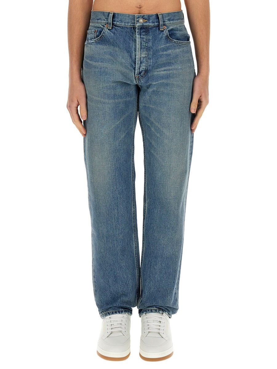 STRAIGHT LEG JEANS