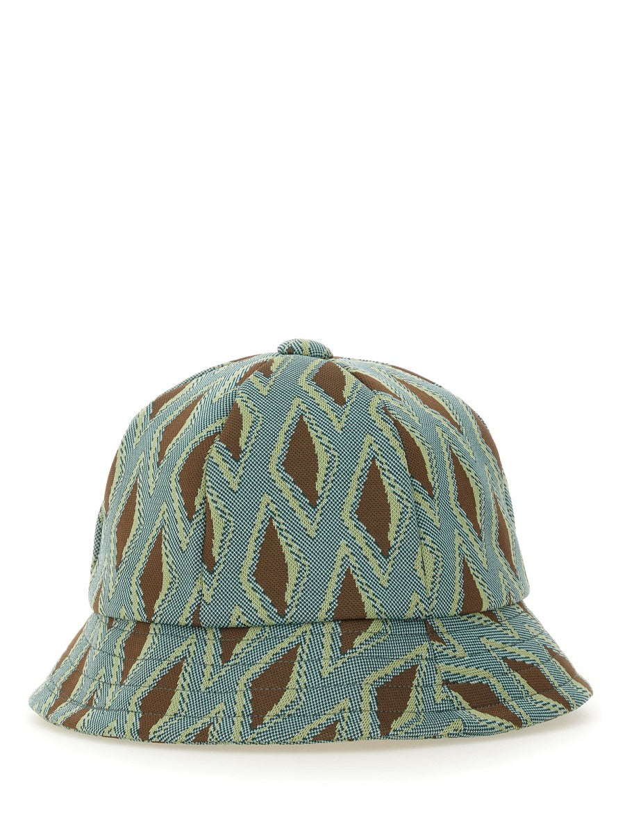 HAT WITH PRINT