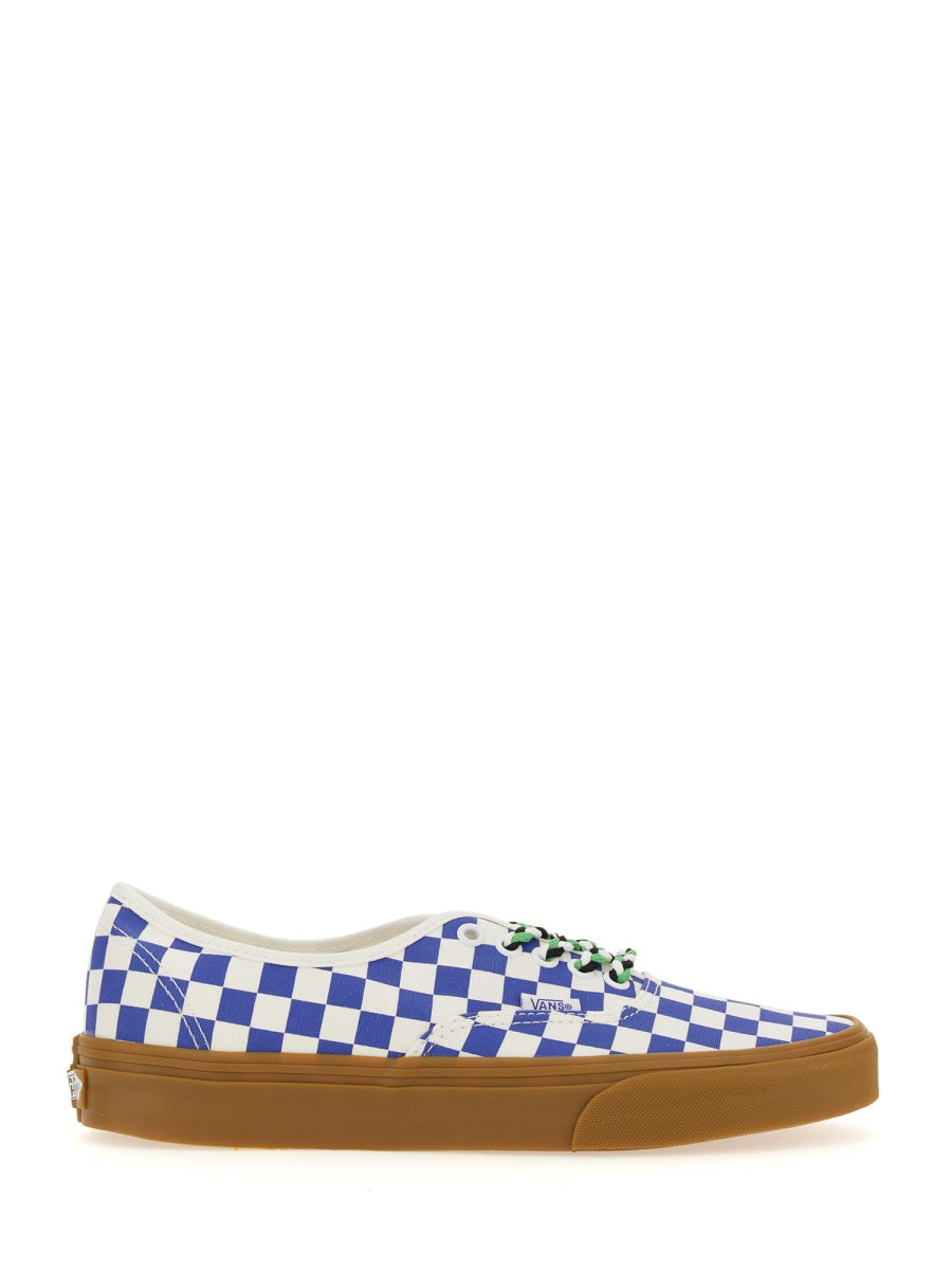 AUTHENTIC SNEAKER