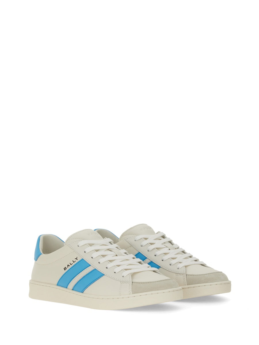 "TYGER" SNEAKER