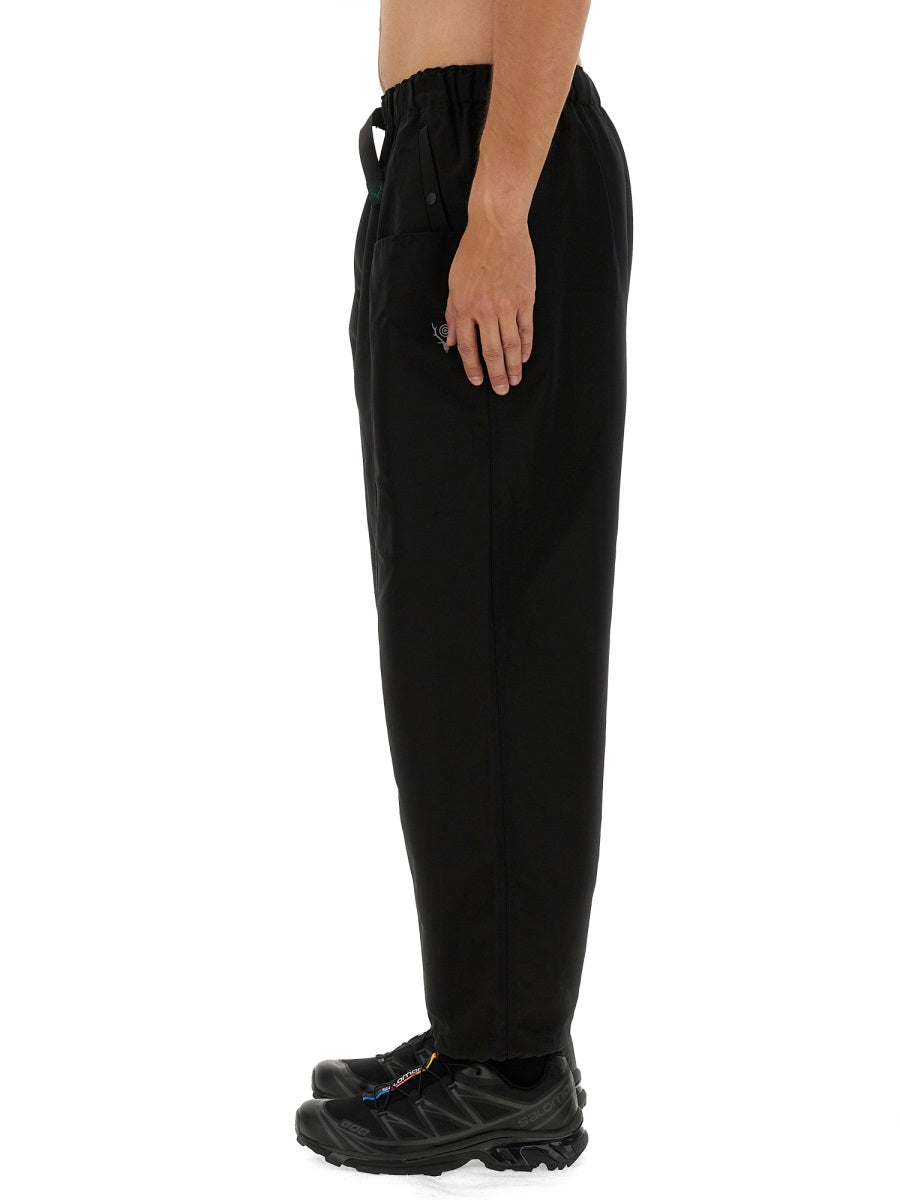 BELTED PANTS