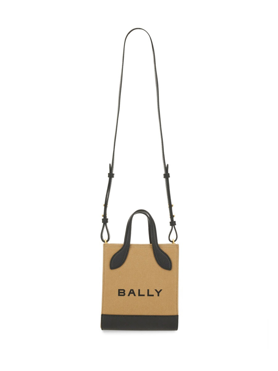 BAG WITH LOGO