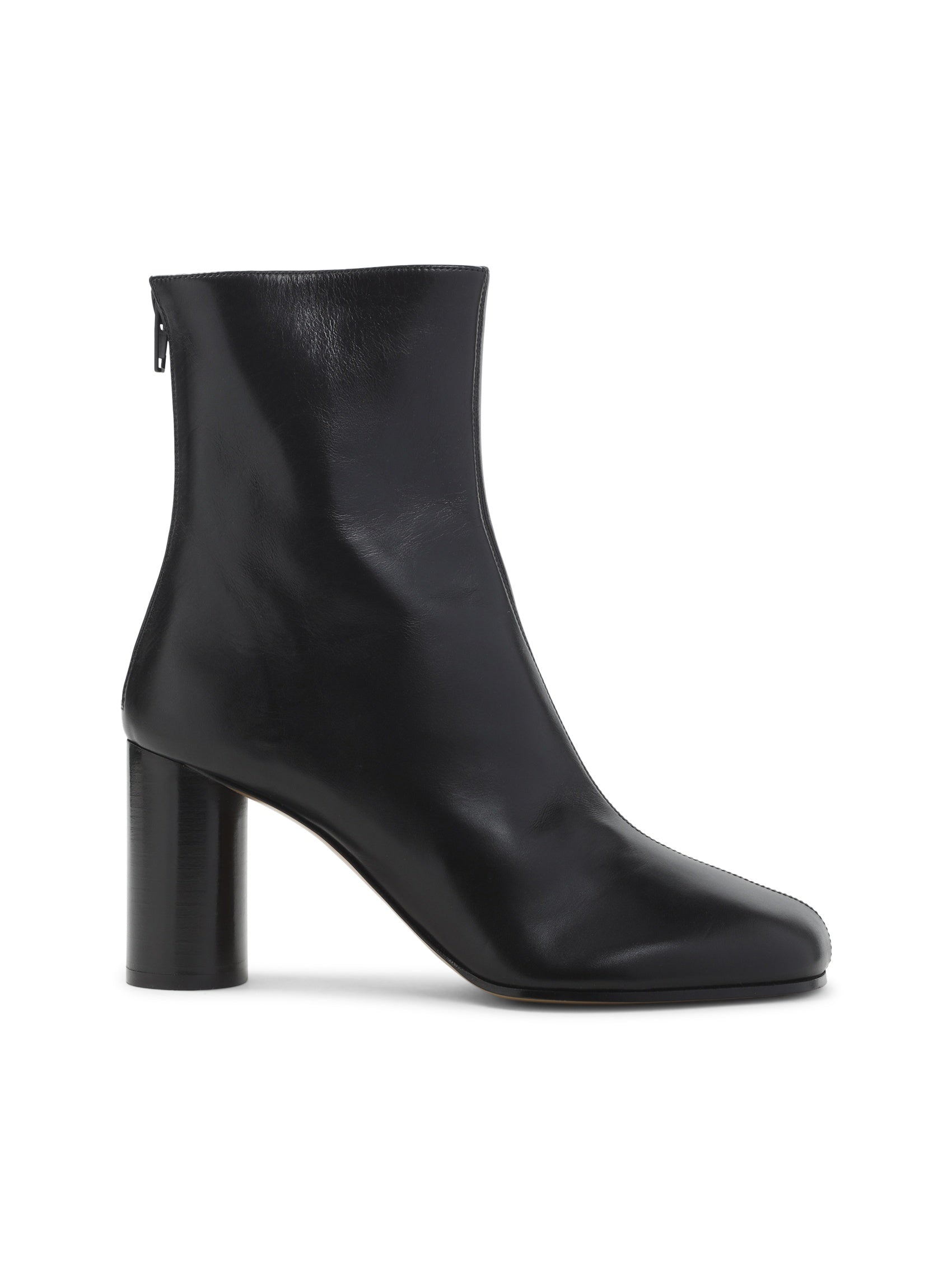 Tug Ankle Boots