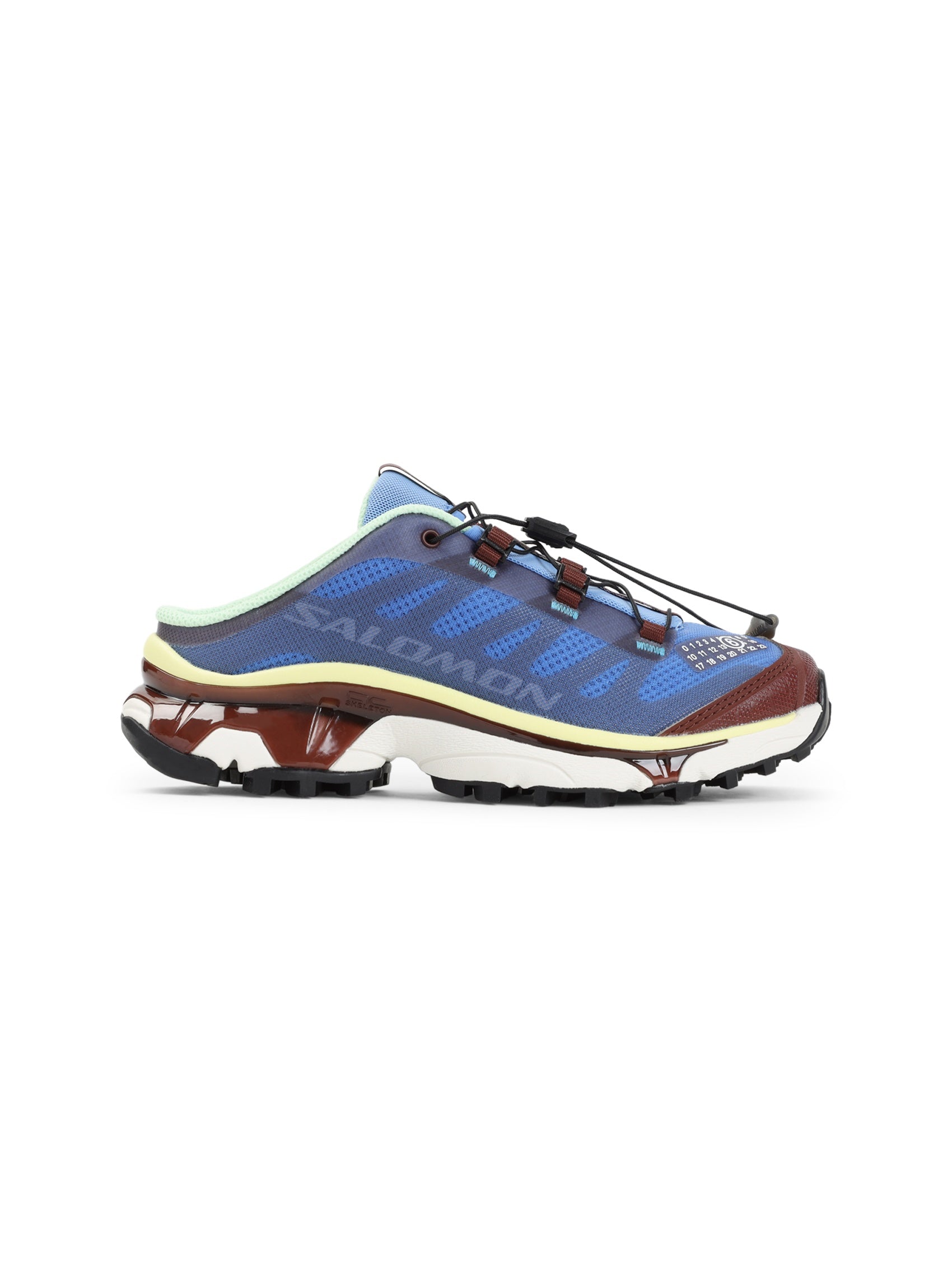 XT Mule 4 Sneakers