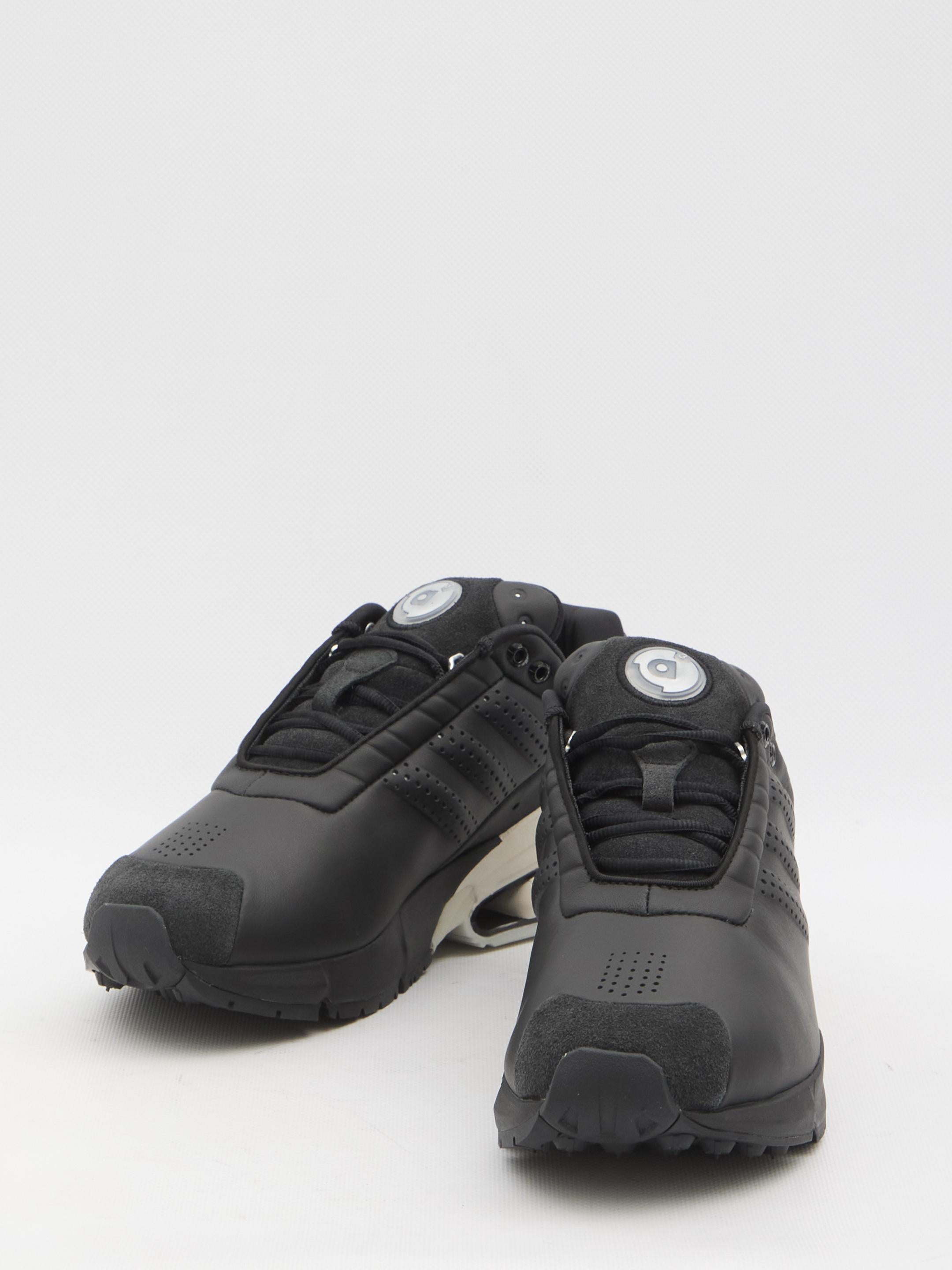 A3 Control sneakers