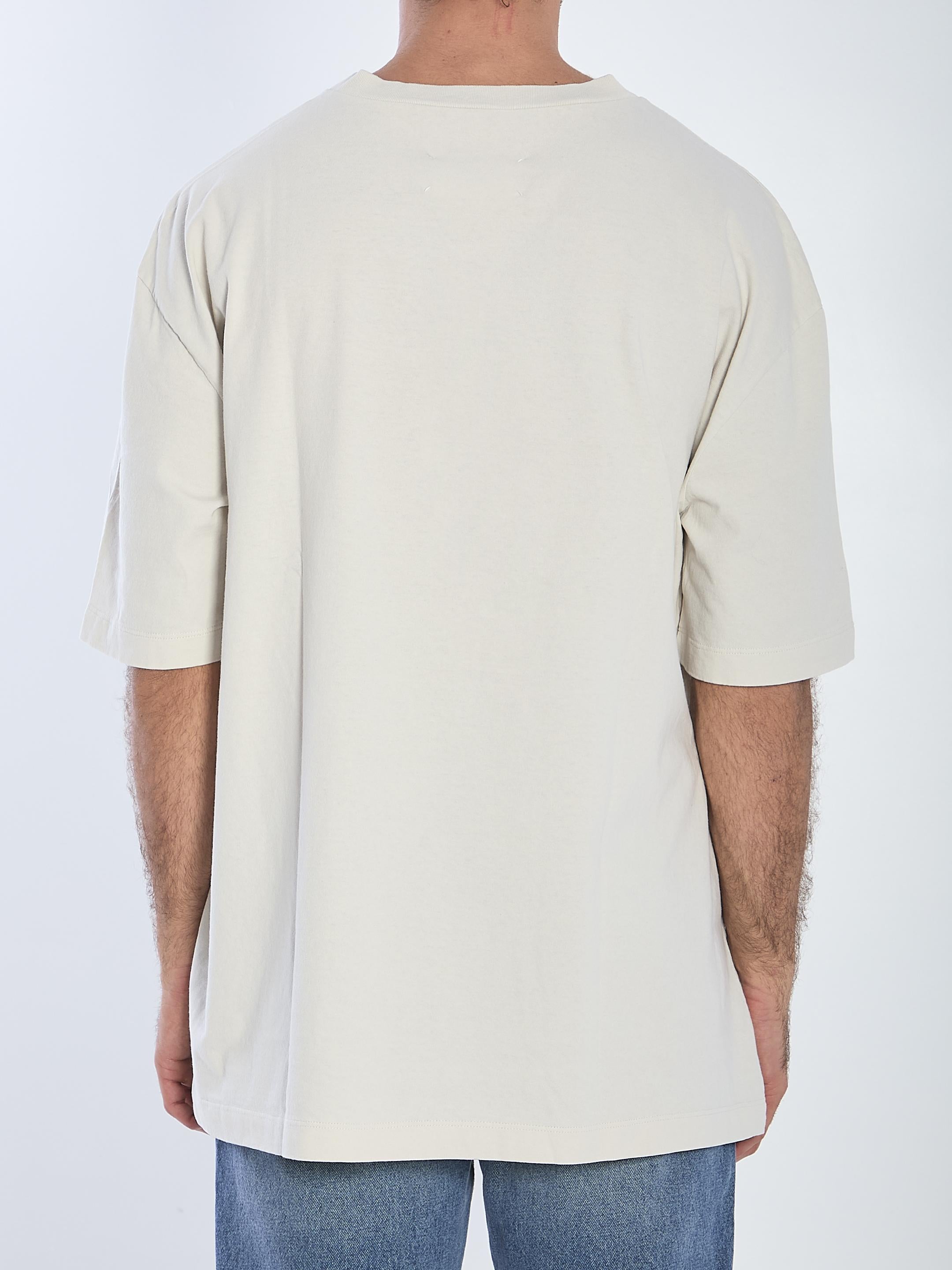 T-shirt with embroidered logo