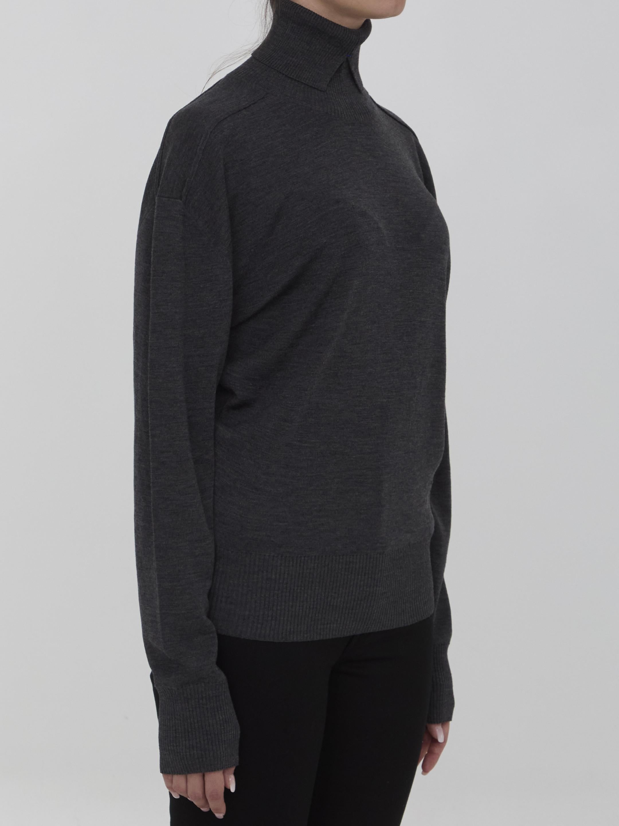 Wool jumper